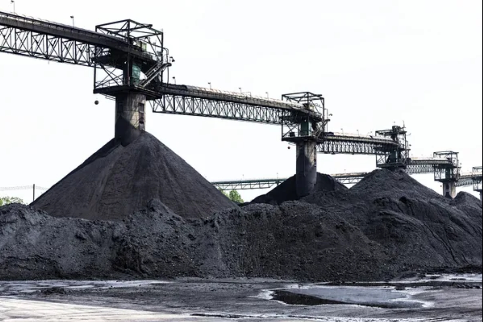 Coal ministry to conduct auction of 39 mines in five states on Nov. 15