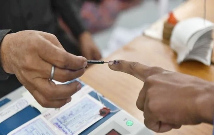 Voting begins in Mizoram and Chhattisgarh amid heavy security arrangements