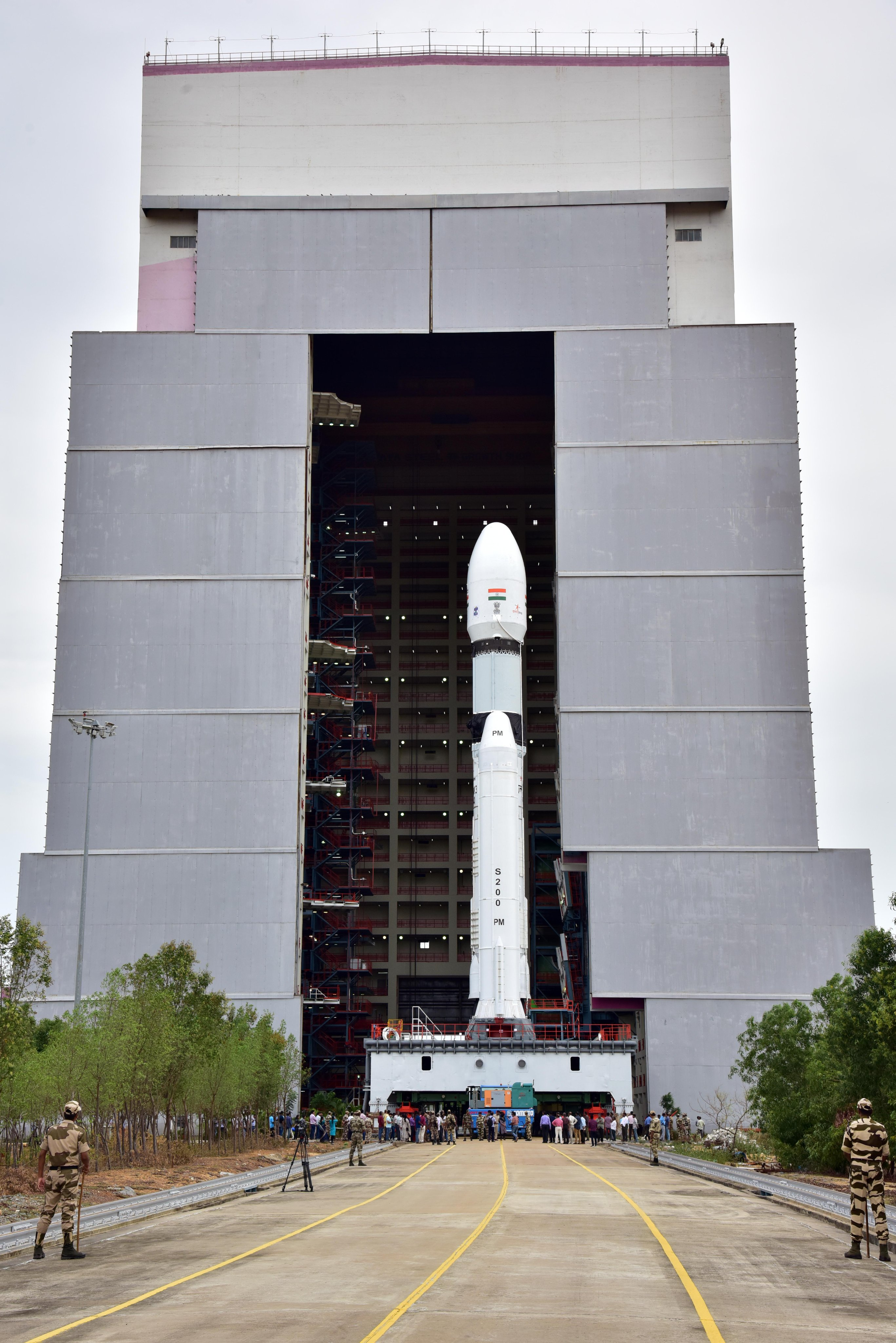 ISRO के चंद्रयान-3 की लॉन्चिंग की तैयारी अंतिम चरण में, जानें बड़े मिशन में क्या होगा खास 