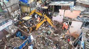 Two persons died after ceiling of house collapsed in Mulund East, Mumbai