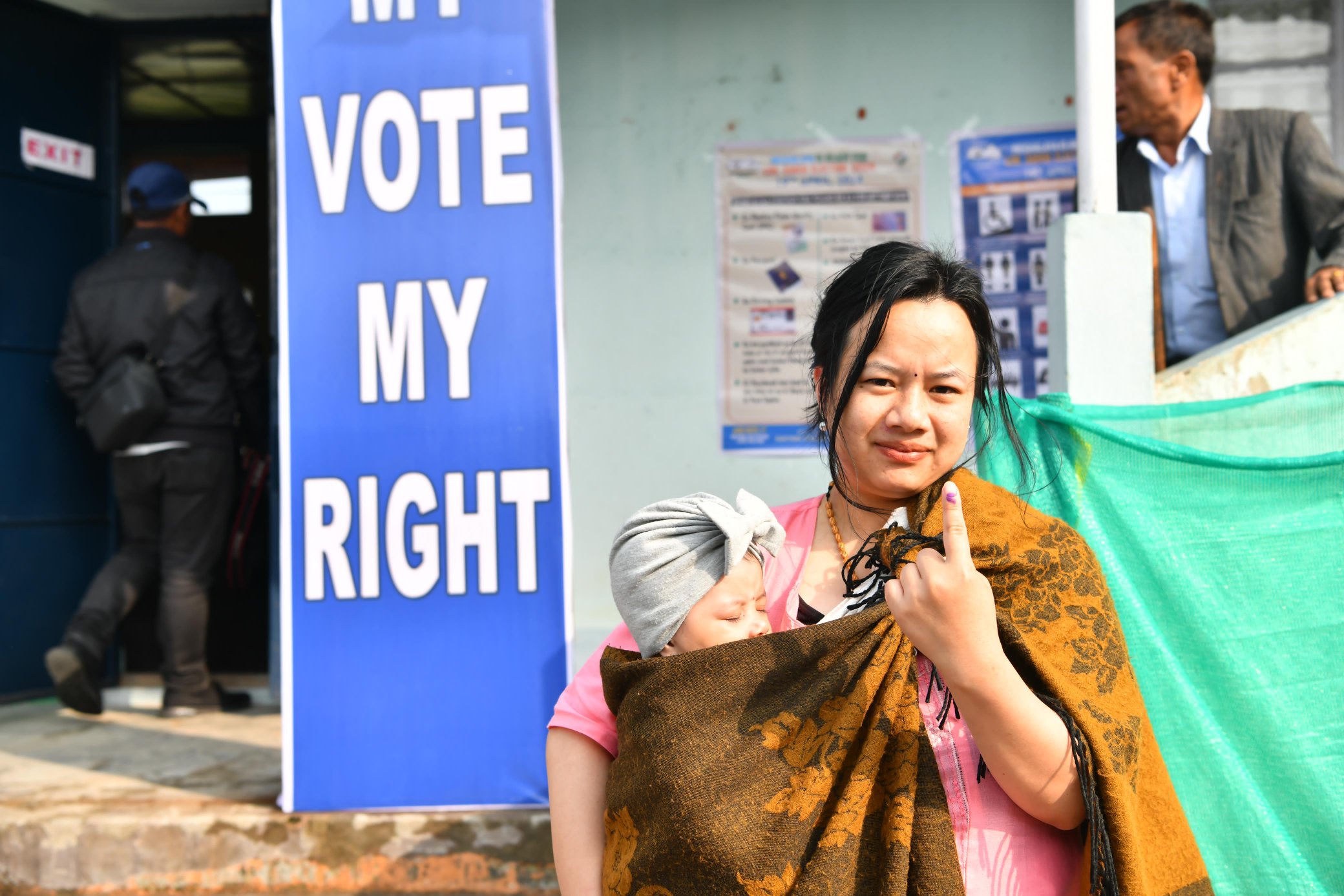 लोकसभा चुनाव 2024: पहले चरण का मतदान जारी, सुबह ग्यारह बजे तक 24 प्रतिशत से अधिक मतदान  