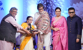 अमिताभ बच्चन को मिला लता दीनानाथ मंगेशकर पुरस्कार, एआर रहमान और एक्टर रणदीप हुडा भी हुए इस खास अवॉर्ड से सम्मानित