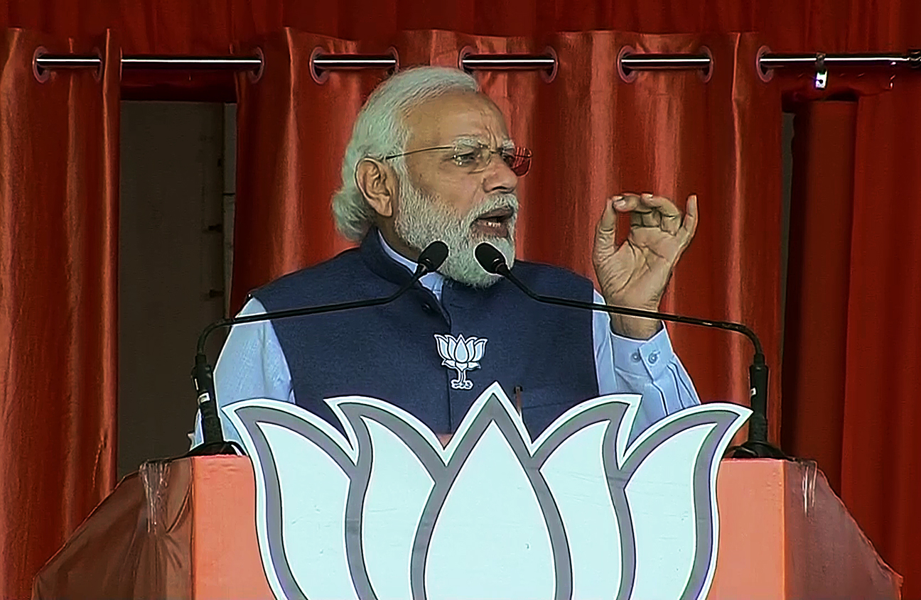 पीएम मोदी अयोध्या में श्री रामलला के दर्शन कर आज करेंगे रोड शो