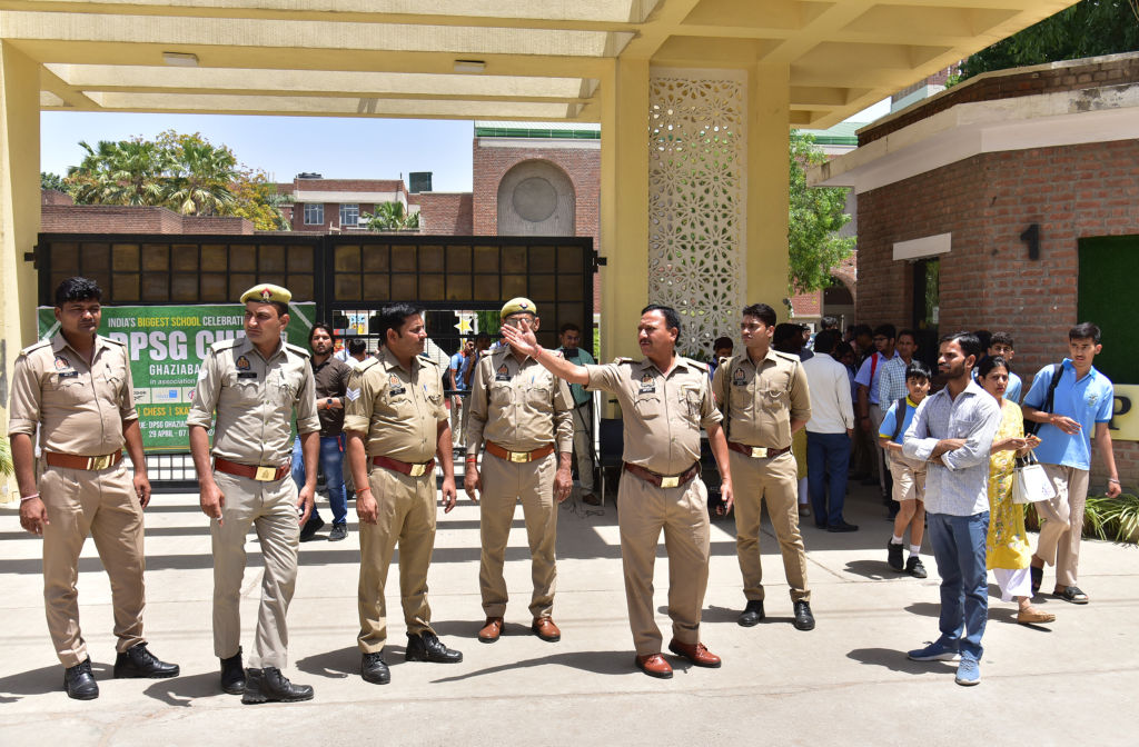 Delhi police warns against false Whatsapp messages amid ongoing probe into school threat emails