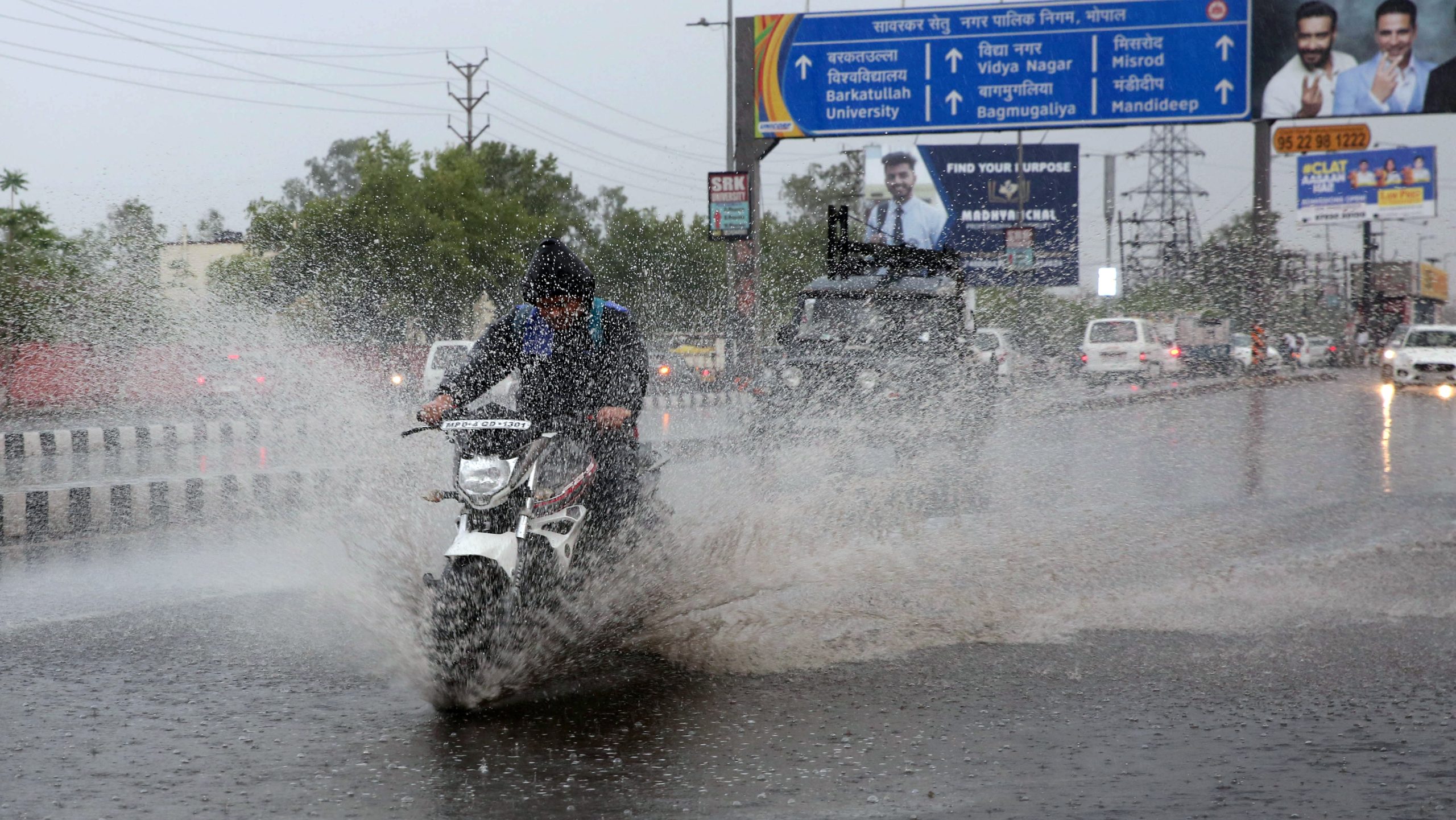 अगले 48 घंटे में देशभर में मानसून पहुंचने का पूर्वानुमान : मौसम विभाग