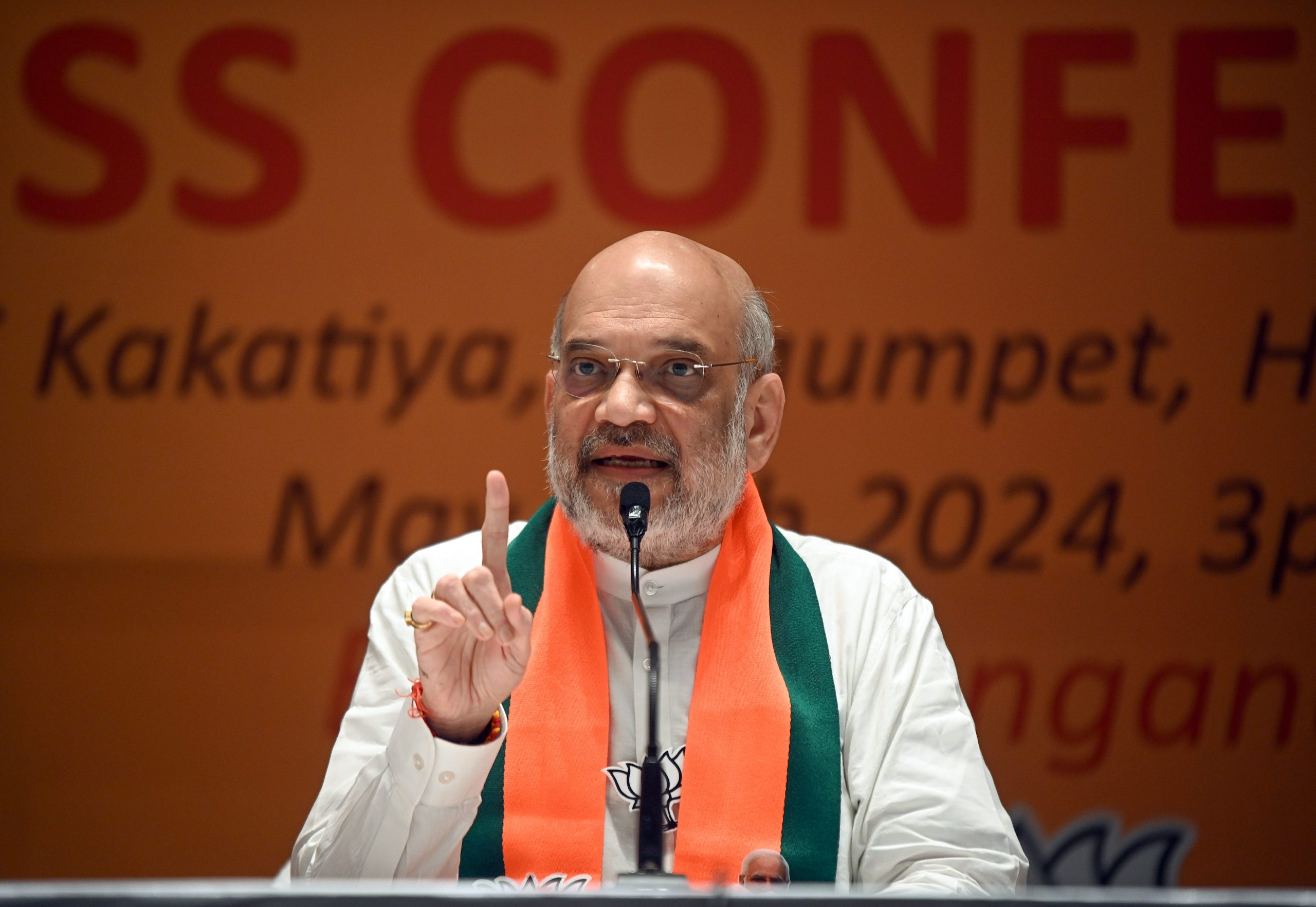 Home Minister Amit Shah leads by 6,37,104 votes in Gujarat’s Gandhinagar