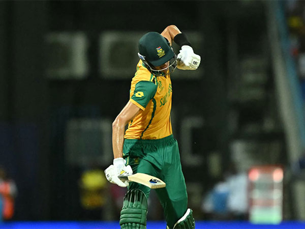 T20 WC: South Africa defy Roston Chase’s heroics, move to semis with three-wicket win over West Indies