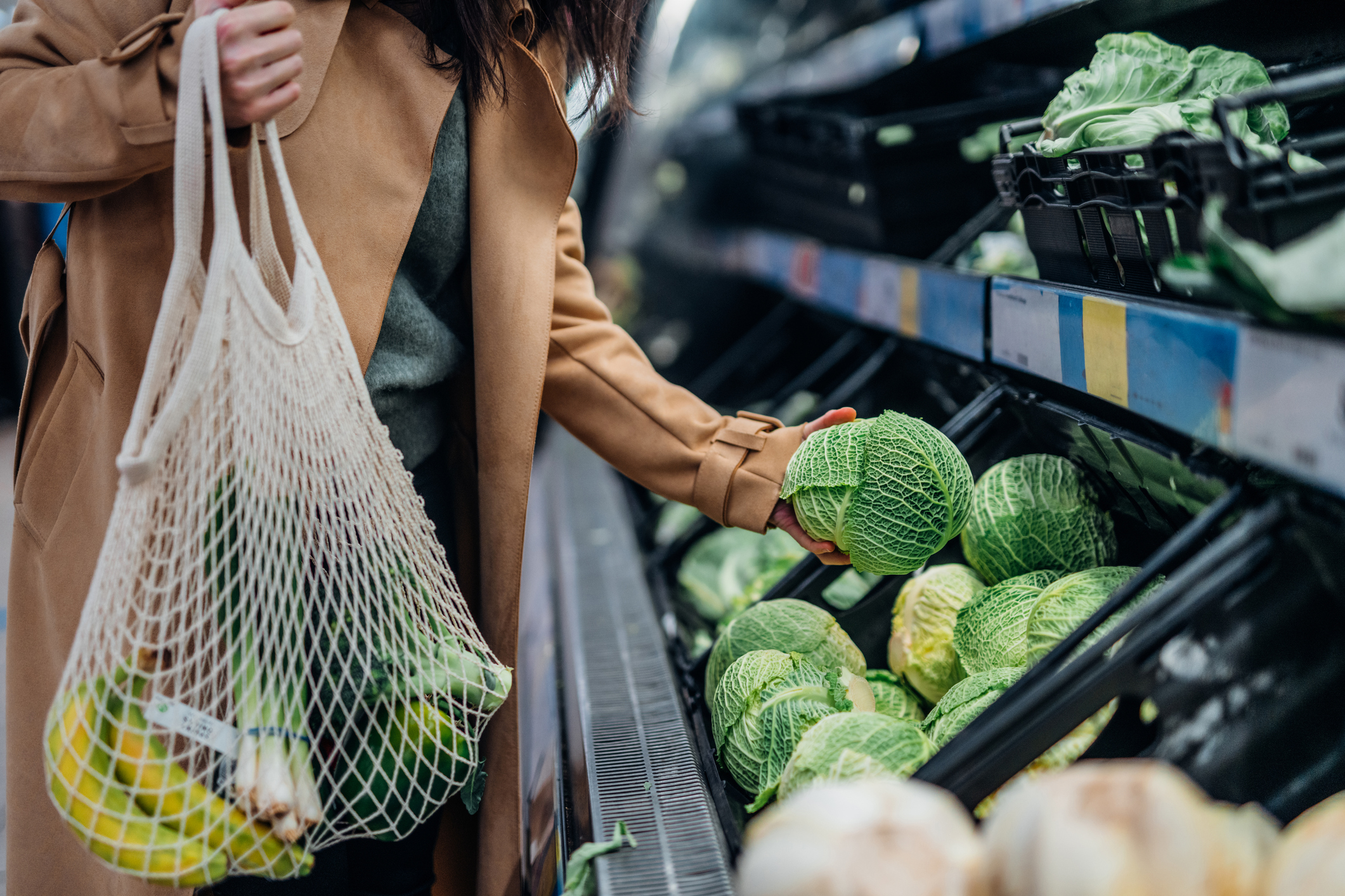 World food prices rise for third straight month in May, UN says