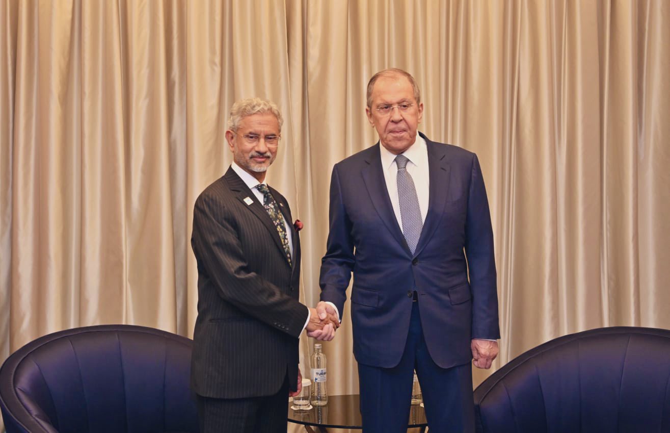 SCO: Jaishankar meets Russian FM Lavrov in Astana, raises “strong concern” on Indian nationals in war zone