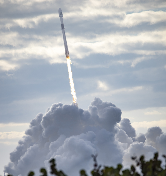 SpaceX’s Falcon 9 cleared to return to space, FAA says