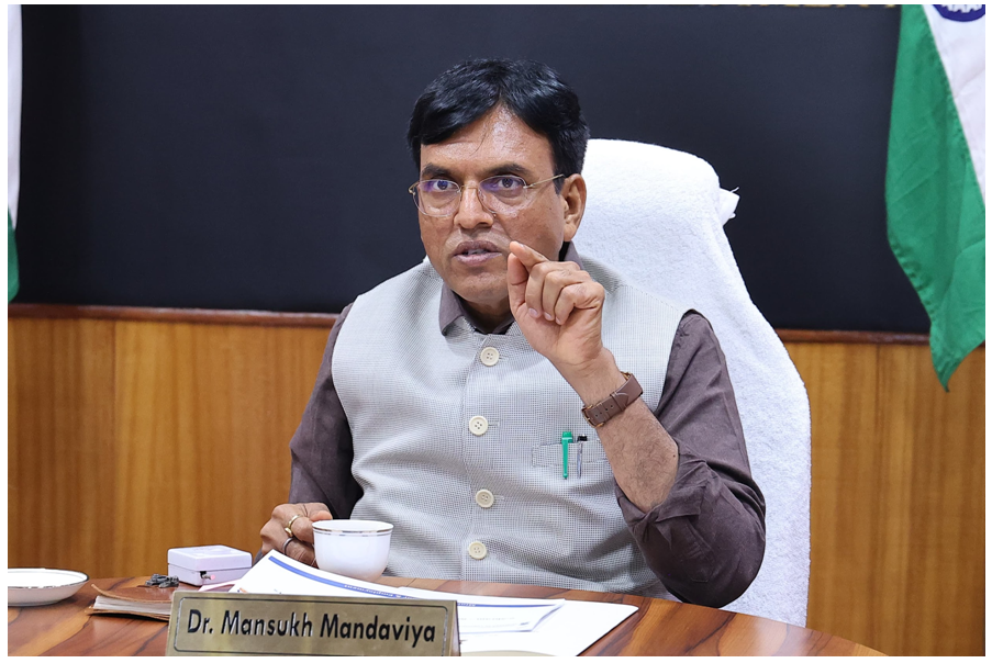 सरकार गिग और प्लेटफॉर्म श्रमिकों को सामाजिक सुरक्षा कवर देने के तरीके तलाश रही है : डॉ. मनसुख मांडविया