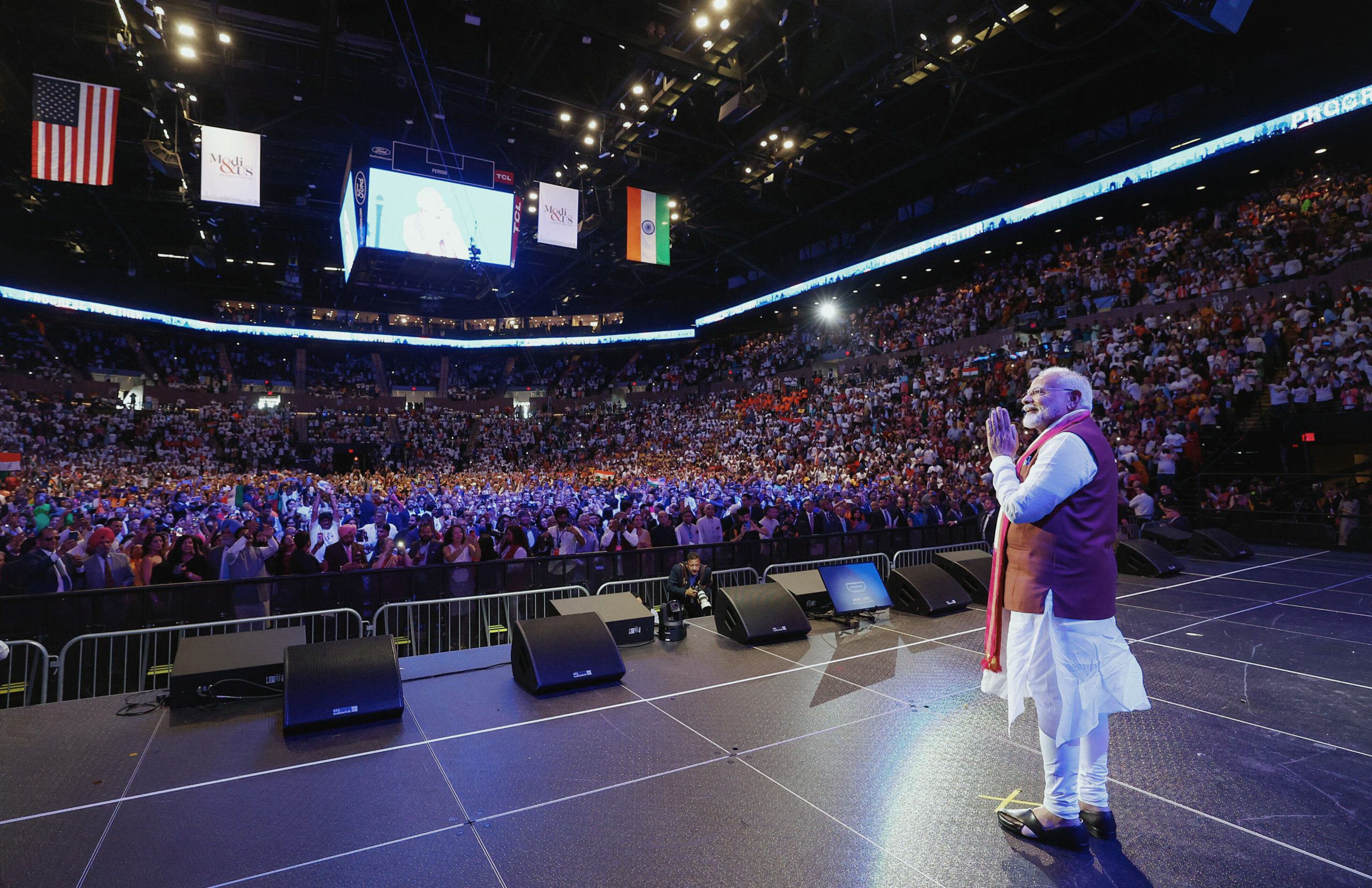 PM Modi arrives at Nassau Coliseum to address Indian diaspora in historic event