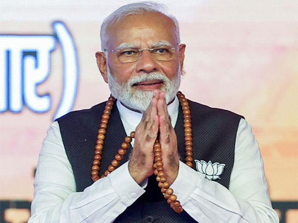 प्रधानमंत्री नरेंद्र मोदी ने नवरात्रि पर लिखा गरबा गीत, मां दुर्गा को किया याद