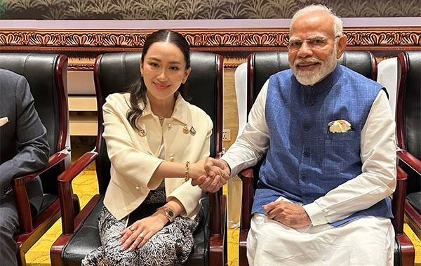 PM Narendra Modi meets Thai PM Paetongtarn Shinawatra at East Asia Summit