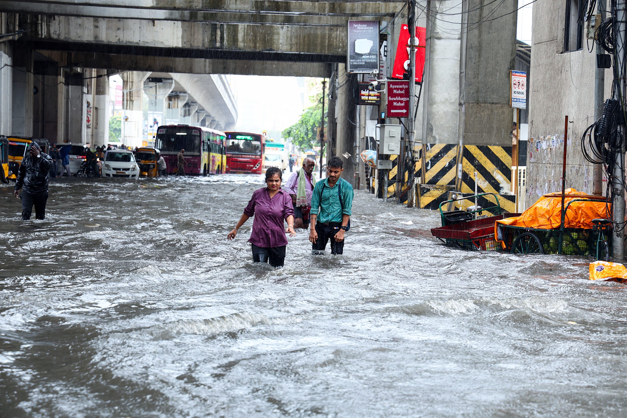 Chennai faces severe waterlogging and transport disruptions as heavy rains persist