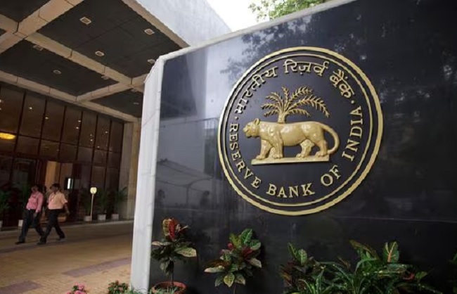 RBI की एमपीसी पर समीक्षा बैठक आज से शुरू, रेपो रेट यथावत रहने की संभावना