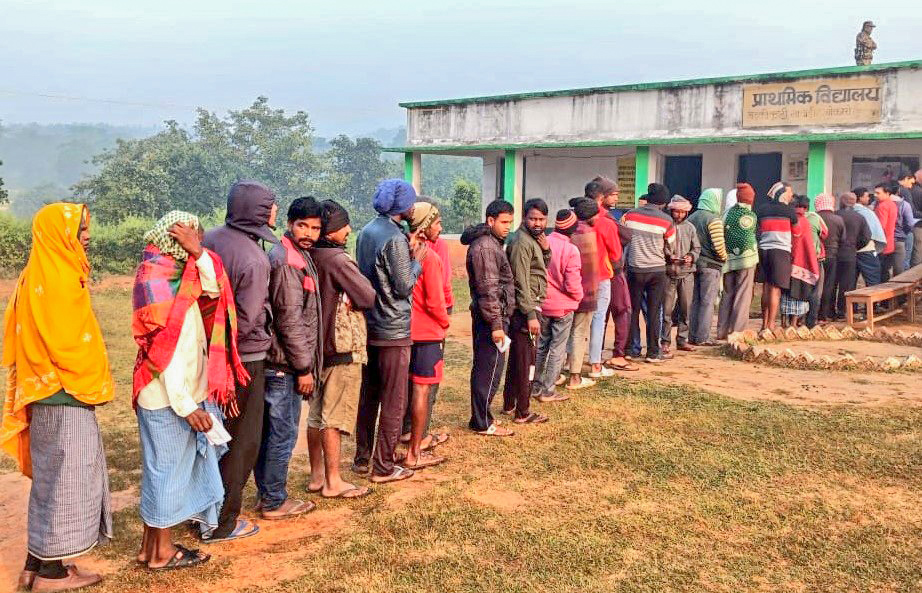 Maharashtra records 45.53% turnout by 3 PM; Jharkhand sees polling at 61.47%