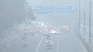 दिल्ली-एनसीआर में ग्रैप 3 लागू,साढ़े 5 लाख वाहनों की थमेगी रफ्तार