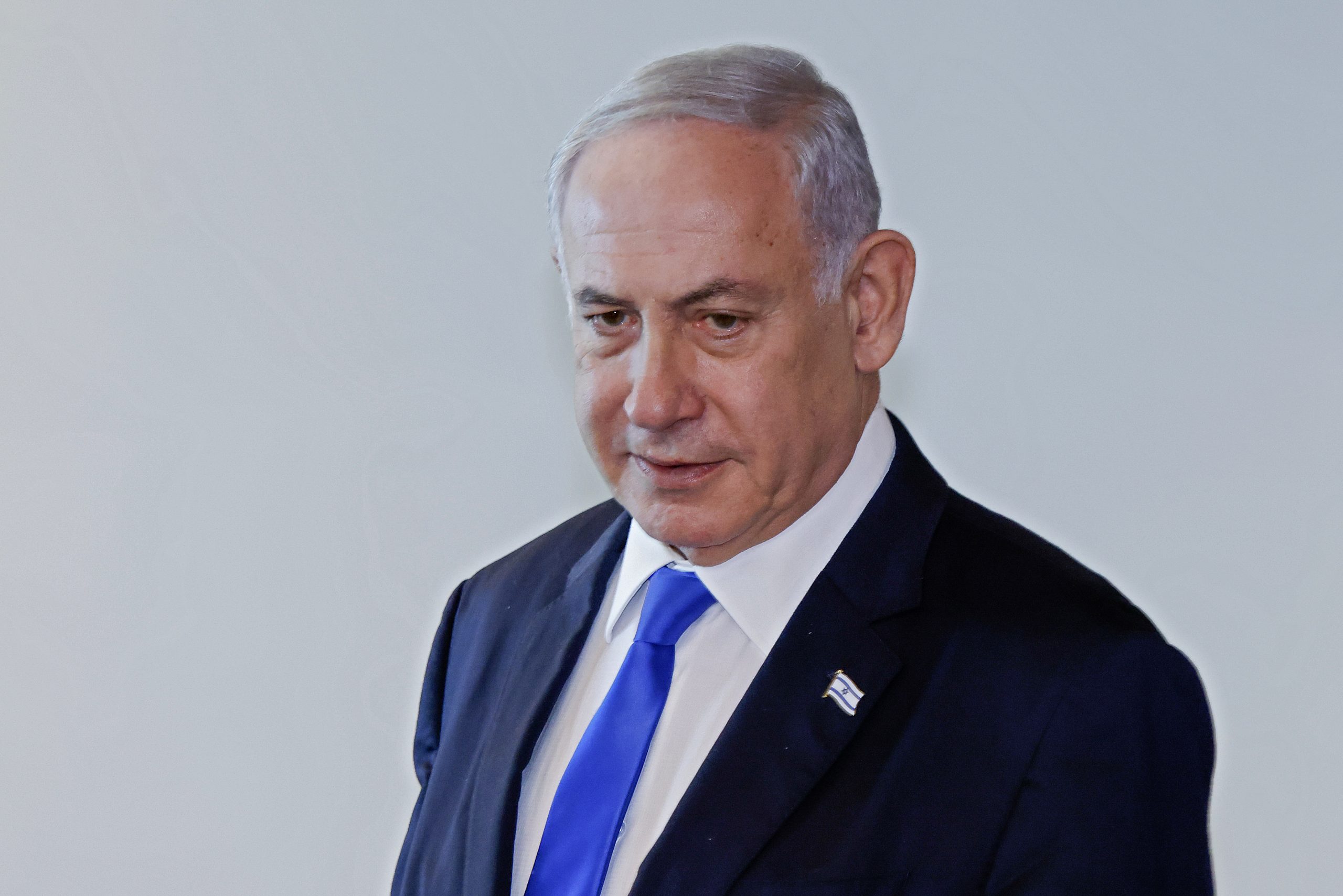 Two flash bombs fired into garden of Netanyahu’s home in north Israel