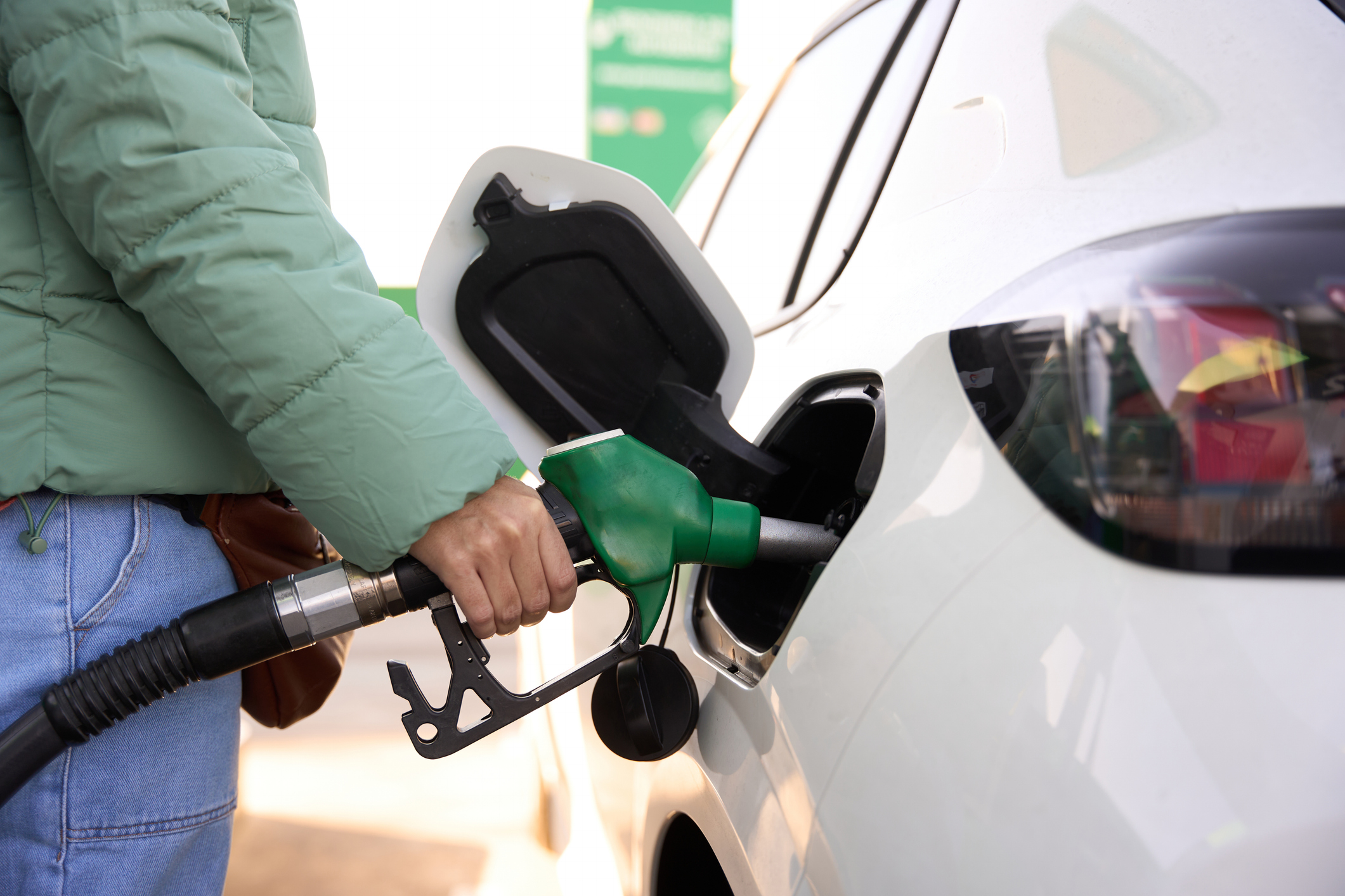 Government pushes for greater ethanol blending in petrol