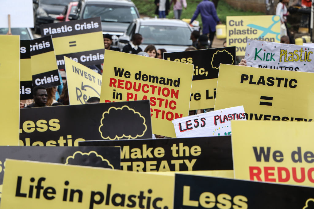 Countries remain divided as fifth U.N. plastics treaty talks begin