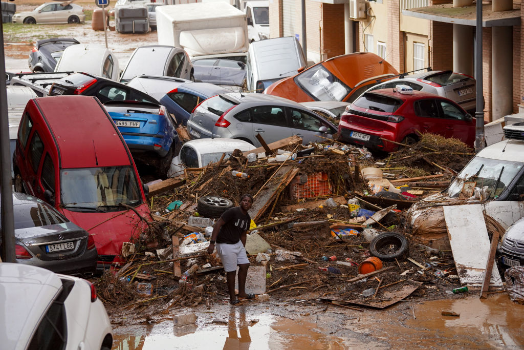 Spain deploys 7,500 troops to flood zone where anger rises at slow help