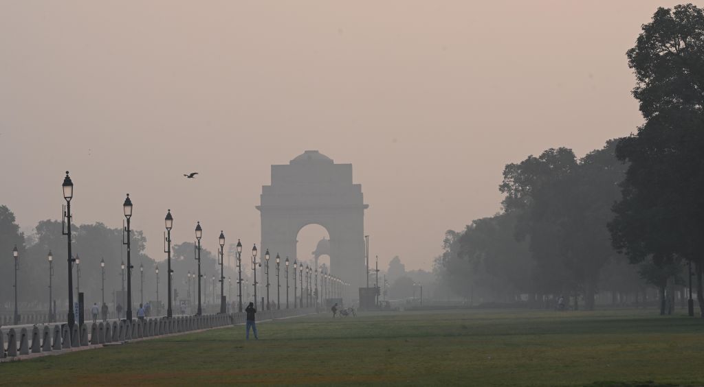 No relief from pollution, Delhi air quality  remains ‘very poor’