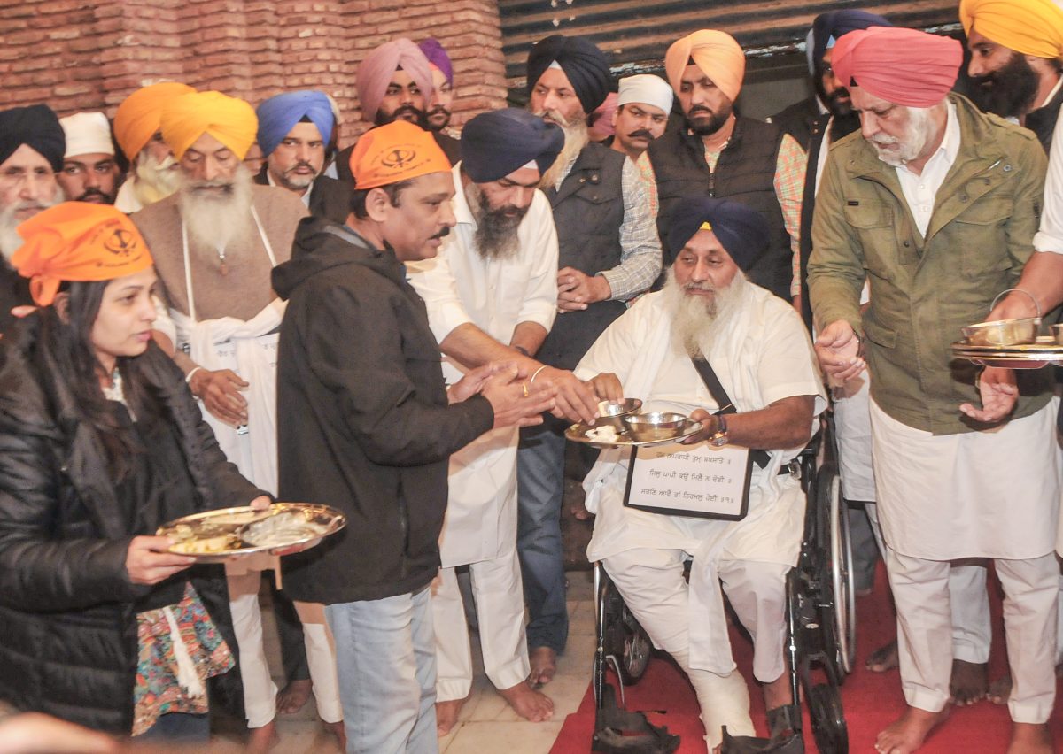 Man tries to shoot Sukhbir Badal at Golden Temple, arrested