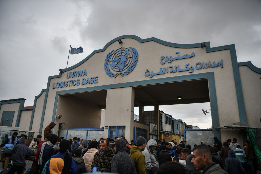 UN refugee agency halts Gaza aid deliveries amid rampant looting