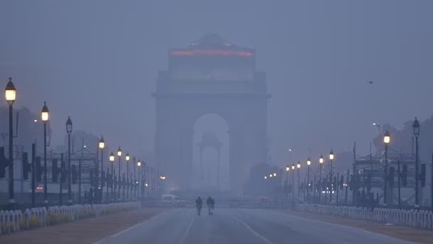 घने कोहरे के साथ होगी नए साल की शुरुआत, ठंड भी बढ़ने की संभावना