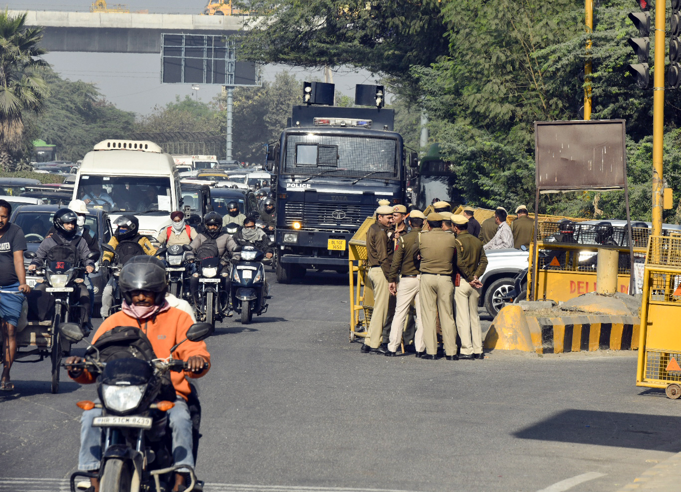 गणतंत्र दिवस परेड के लिए ट्रैफिक एडवाइजरी जारी, परेड के रास्तों पर वाहनों की आवाजाही पर प्रतिबंध