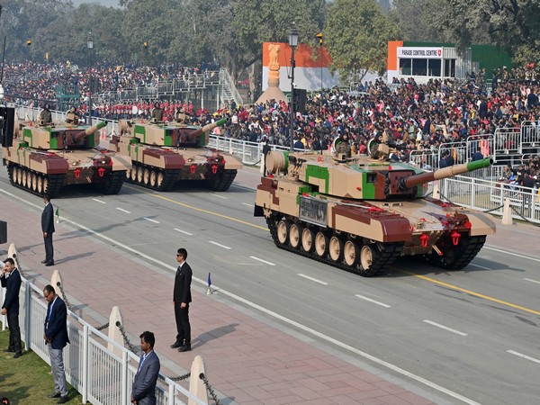 Republic Day 2025: कर्तव्य पथ पर लगभग 10,000 विशेष अतिथि आमंत्रित, 76वें गणतंत्र दिवस परेड के बनेंगे साक्षी