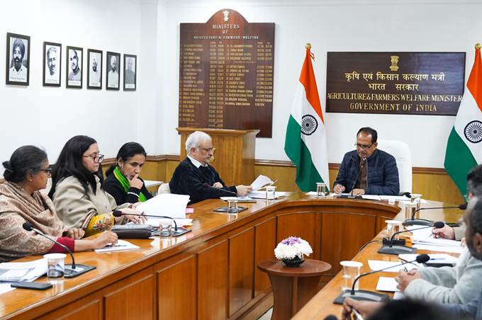 Union Agriculture Minister Shivraj Singh Chouhan reviews key agricultural issues