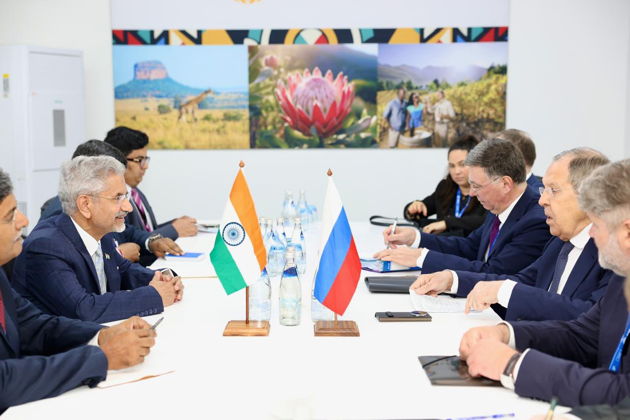 Jaishankar meets Lavrov in Johannesburg, discusses Ukraine conflict and bilateral ties