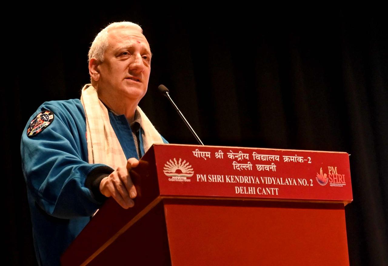 NASA veteran Mike Massimino engages with PM SHRI Kendriya Vidyalaya students in Delhi