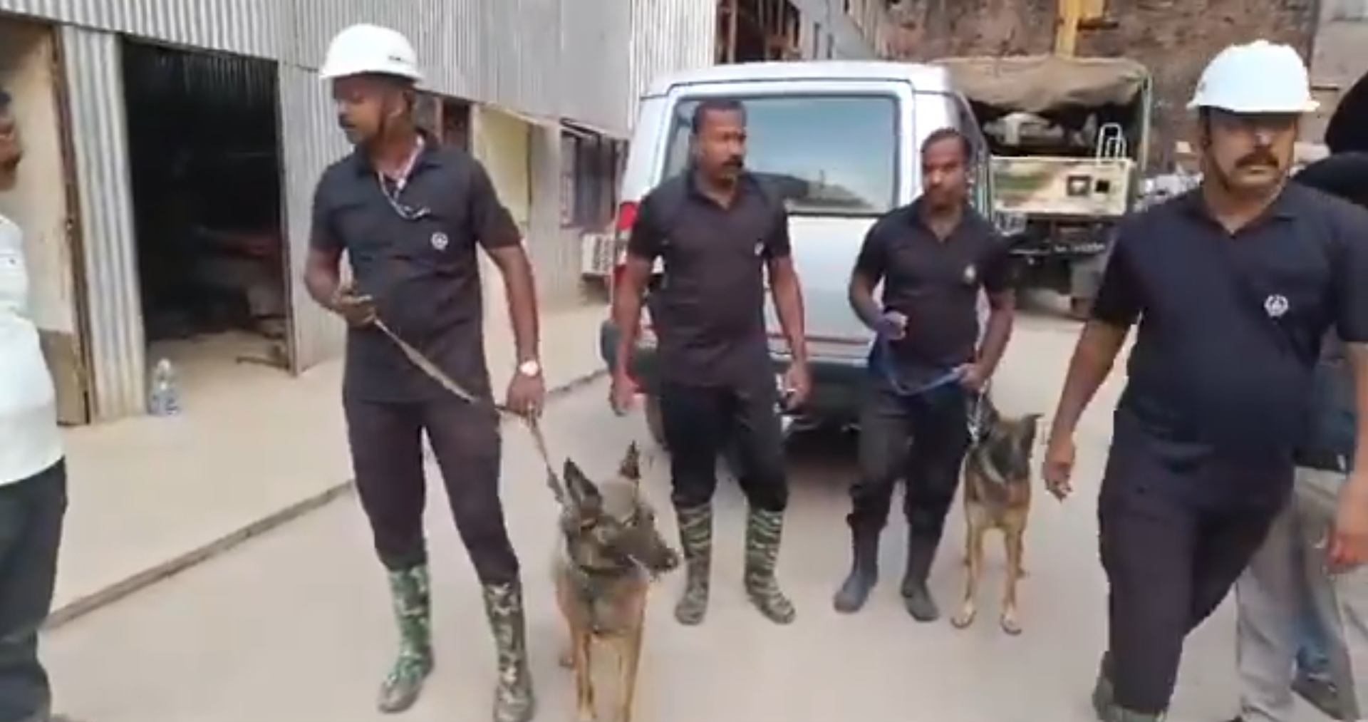 Cadaver dogs and robotic experts deployed in Telangana tunnel rescue