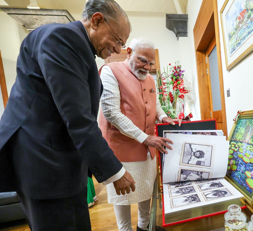 PM Modi holds meeting with Mauritius PM Navinchandra Ramgoolam in Port Louis