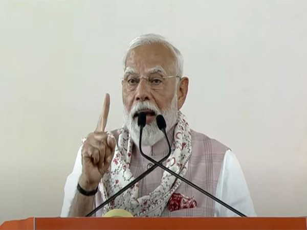 I am wealthiest person because my account is filled with blessings of mothers and sisters: PM Modi