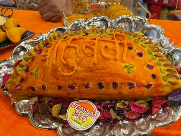 Lucknow sweet shop enters India Book of Records for largest Gujiya ahead of Holi