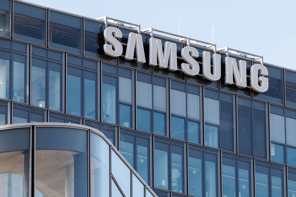 Samsung SDI to raise $1.3 billion through stock offering for facility investment