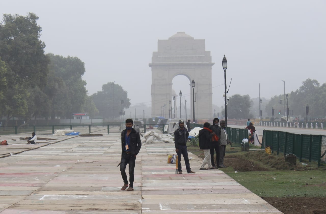 तेज हवाओं ने करवाया ठंड का एहसास, न्यूनतम पारे में भी गिरावट