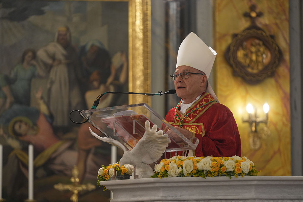 Conclave to elect new pope to start on May 7, cardinals meet