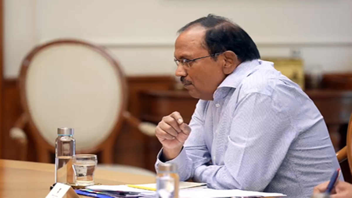 ऑपरेशन सिंदूर : एनएसए अजीत डोभाल ने अमेरिका, ब्रिटेन समेत कई देशों को सैन्य कार्रवाई की जानकारी दी 