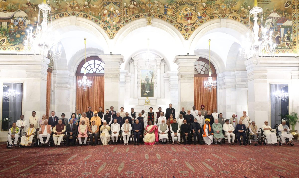 पीएम मोदी नागरिक अलंकरण समारोह-II में हुए शामिल पीएम मोदी नागरिक अलंकरण समारोह-II में हुए शामिल
