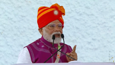 देश की तरक्की के लिए जो भी चाहिए, उसे भारत में ही बनाएं: पीएम मोदी देश की तरक्की के लिए जो भी चाहिए, उसे भारत में ही बनाएं: पीएम मोदी