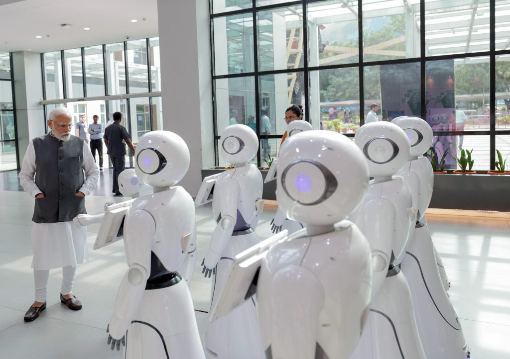 Prime Minister Narendra Modi visits Robotics Gallery