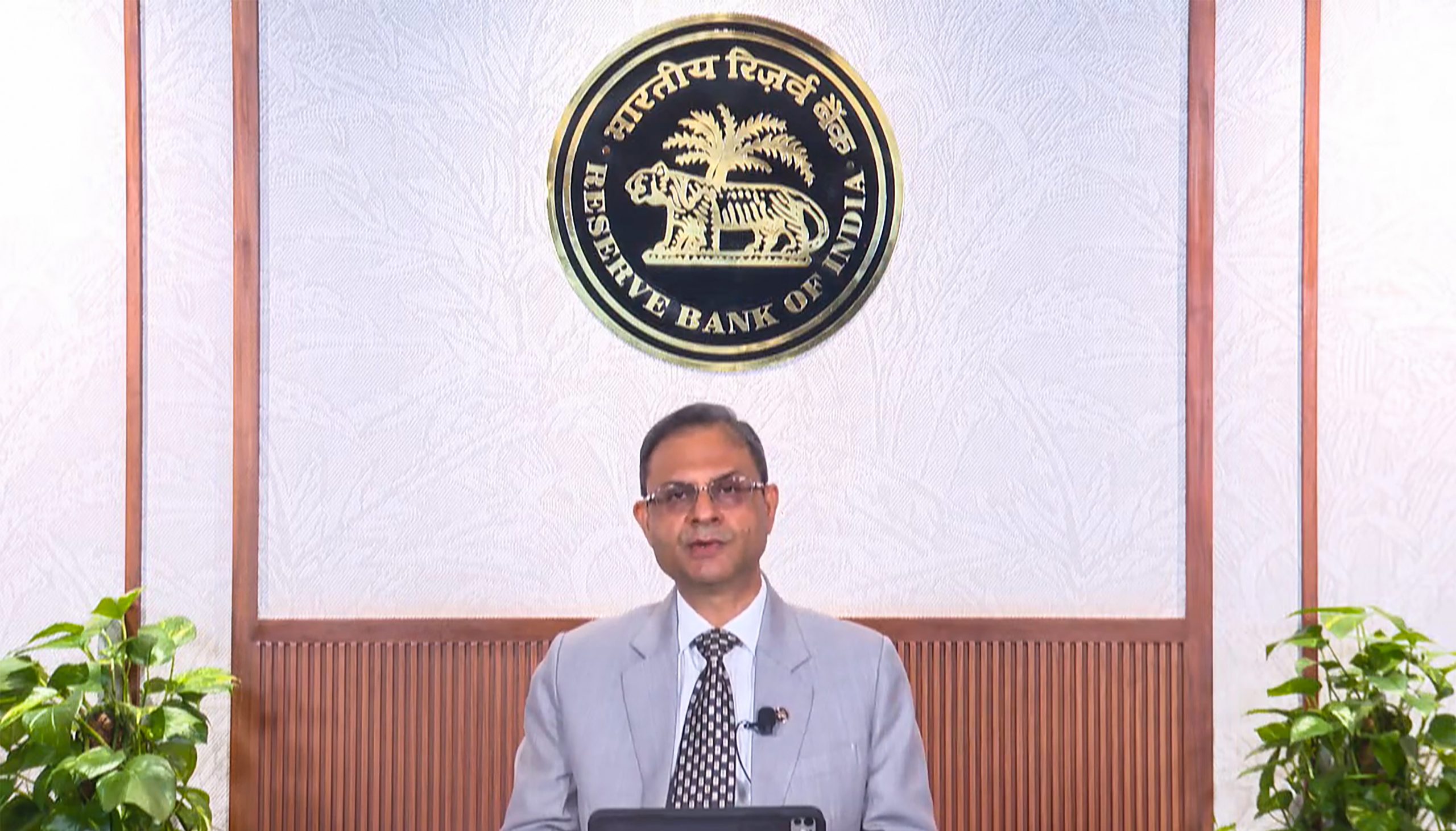 भारतीय अर्थव्यवस्था वैश्विक विकास दर को आगे बढ़ाने में निभा रही मुख्य भूमिका : आरबीआई
