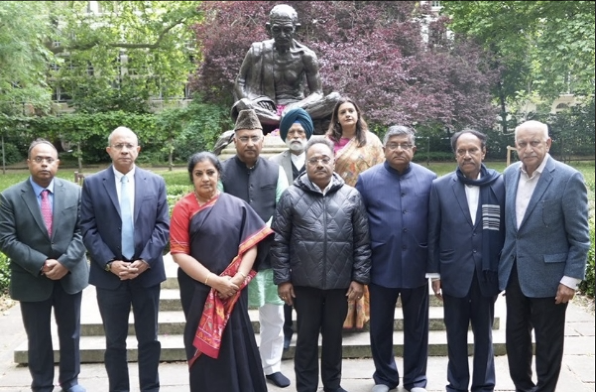 ‘पाकिस्तान भीख के पैसे से फैलाता है आतंकवाद, भारत को कुचलना आता है’ ‘पाकिस्तान भीख के पैसे से फैलाता है आतंकवाद, भारत को कुचलना आता है’