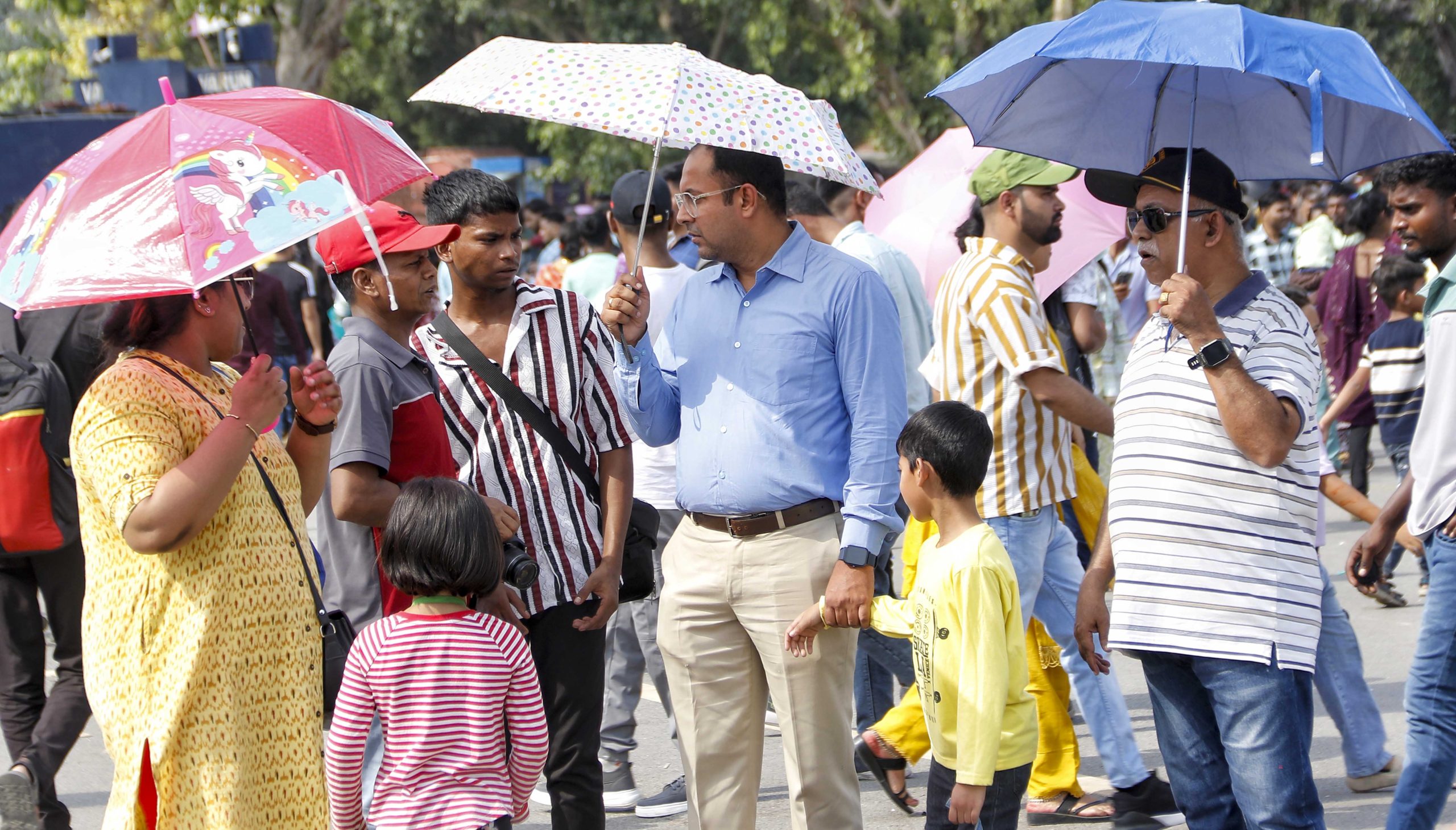 Barmer sizzles at 45.4 degrees C, IMD issues yellow alert in 19 Rajasthan districts