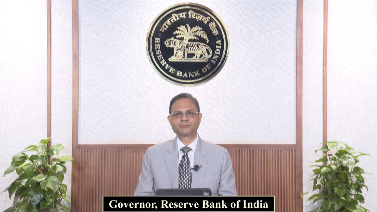 आरबीआई ने रेपो रेट घटाकर 5.5% की, नीतिगत रुख को बनाया तटस्थ आरबीआई ने रेपो रेट घटाकर 5.5% की, नीतिगत रुख को बनाया तटस्थ